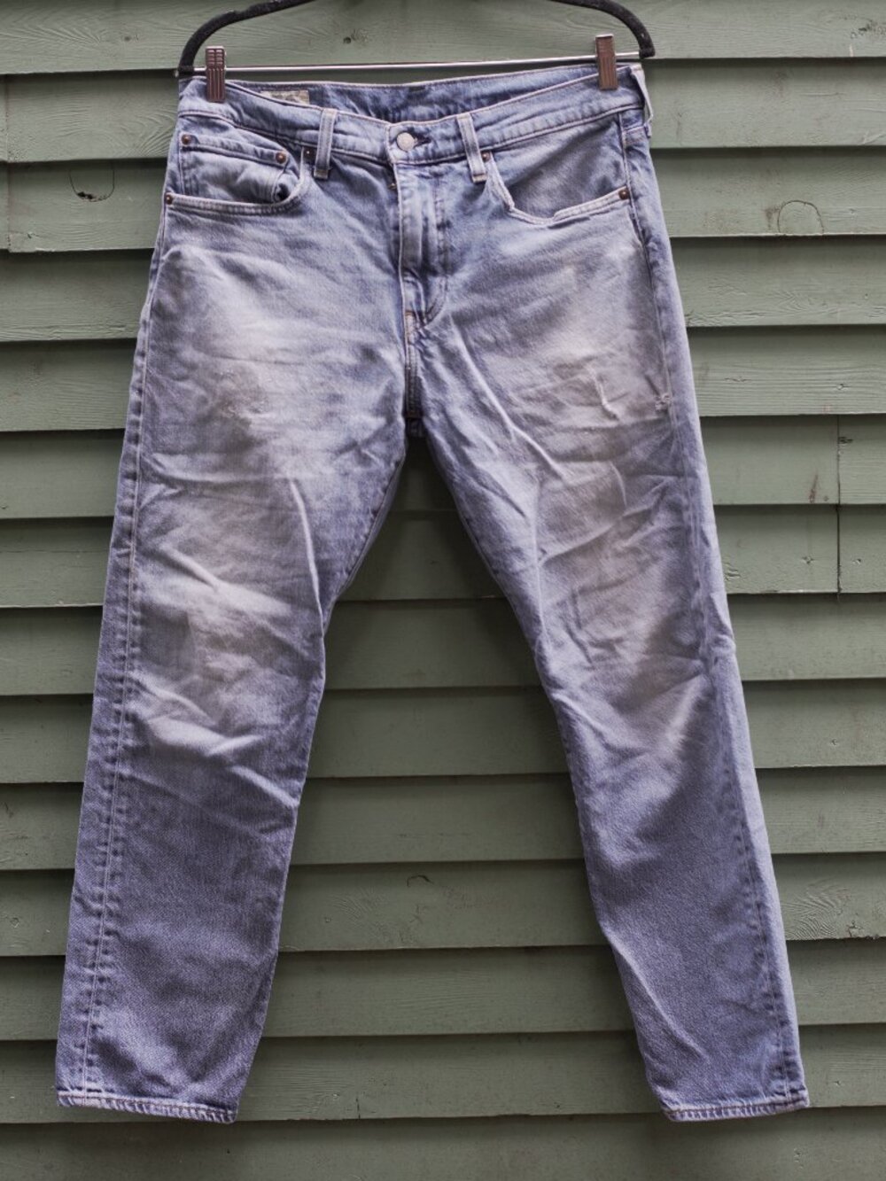 Levi's 502 Jeans
